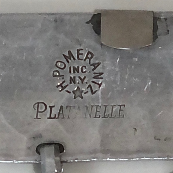 H. Pomerantz N.Y. Platanelle Aluminum Belt